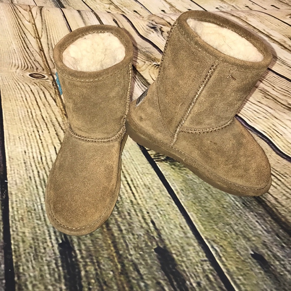 Toddler BearPaw boots